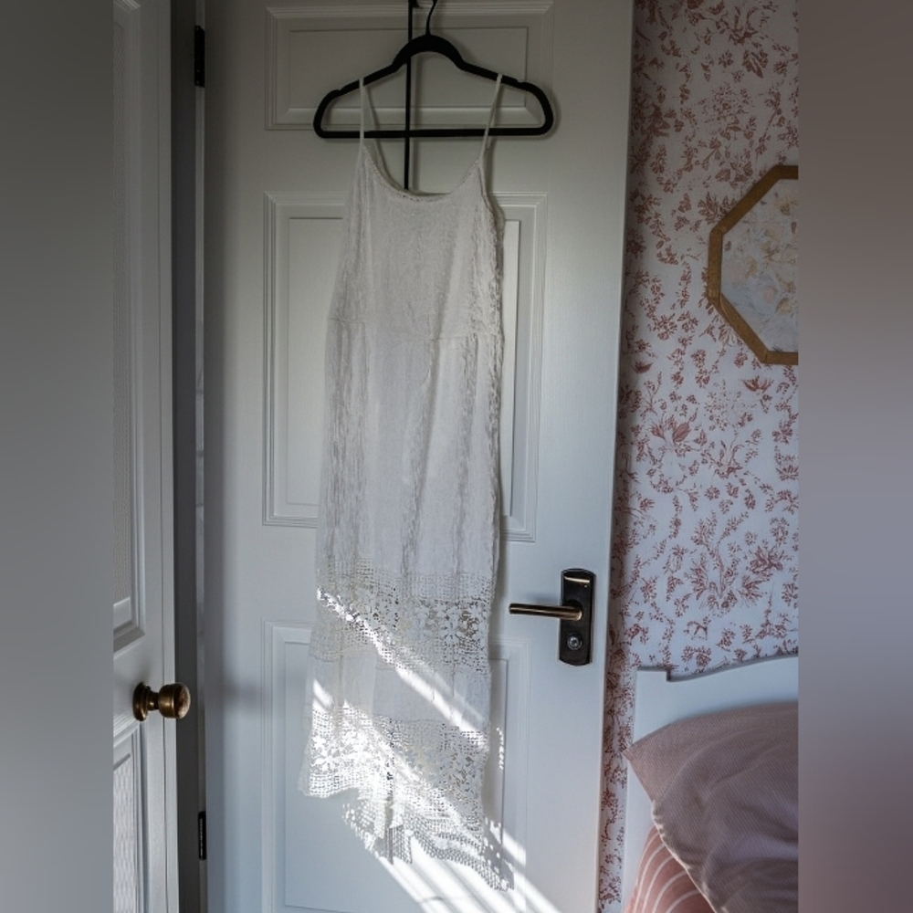 Elegant White Lace Maxi Dress By Allison Brittney Size S